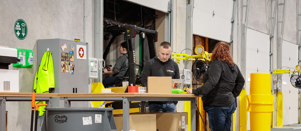 warehouse operations image